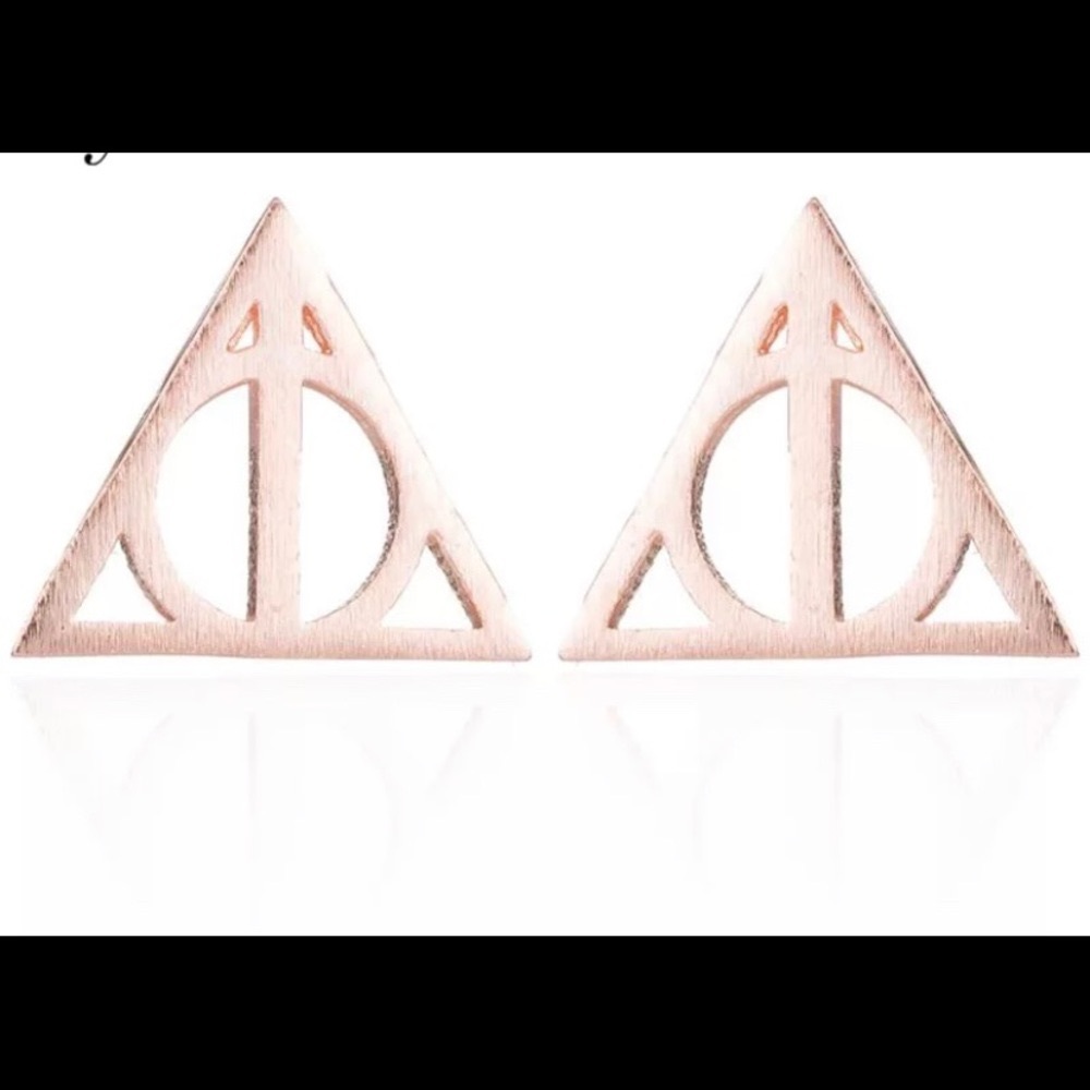 🔴 5/$20  Harry Potter deathly hallows earrings - Picture 3 of 4